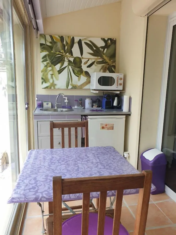 Pause Couleur Lavandula Apartment Roussas
